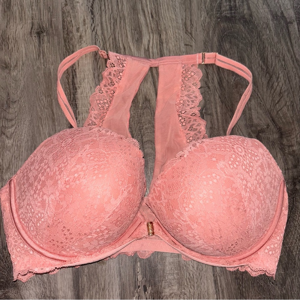 PINK Victoria's Secret Coral Lace Bra